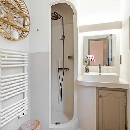 Appartamento A C House With Pool & 3br 8p Gassin *