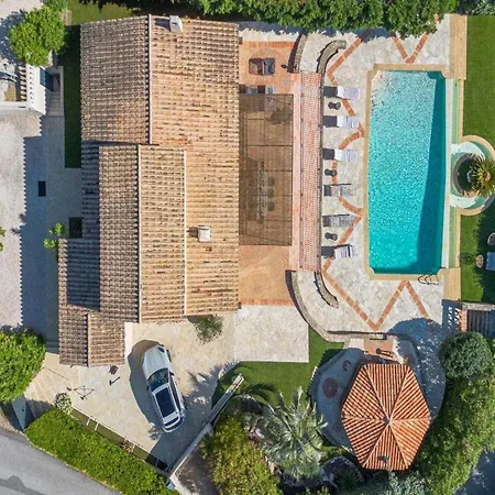 A C House With Pool & 3br 8p Gassin Appartement