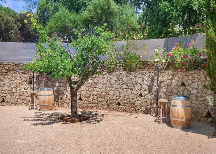 A C House With Pool & 3br 8p Gassin