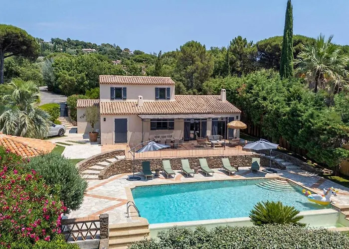 A C House With Pool & 3br 8p Gassin Appartement *