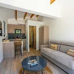 A C House With Pool & 3br 8p Gassin