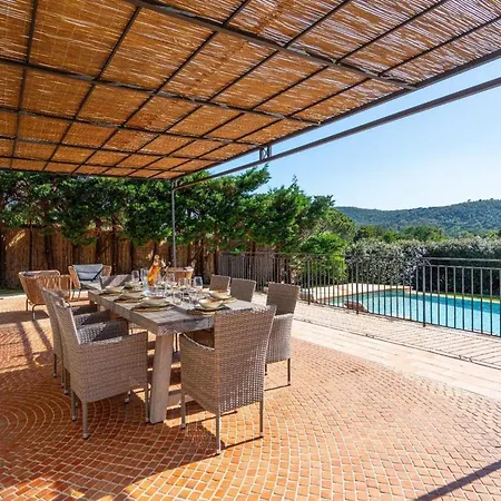 شقة A C House With Pool & 3br 8p Gassin *