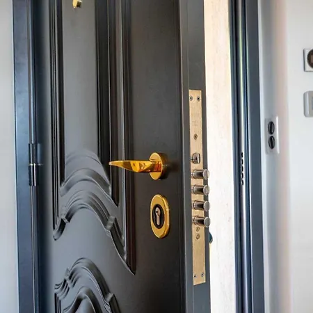 شقة A C House With Pool & 3br 8p Gassin سان تروبيه