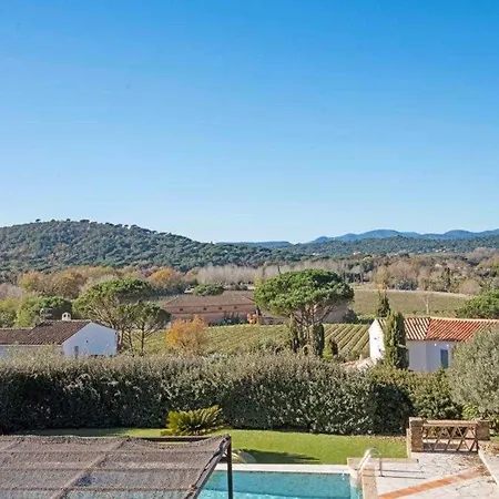 A C House With Pool & 3br 8p Gassin 公寓