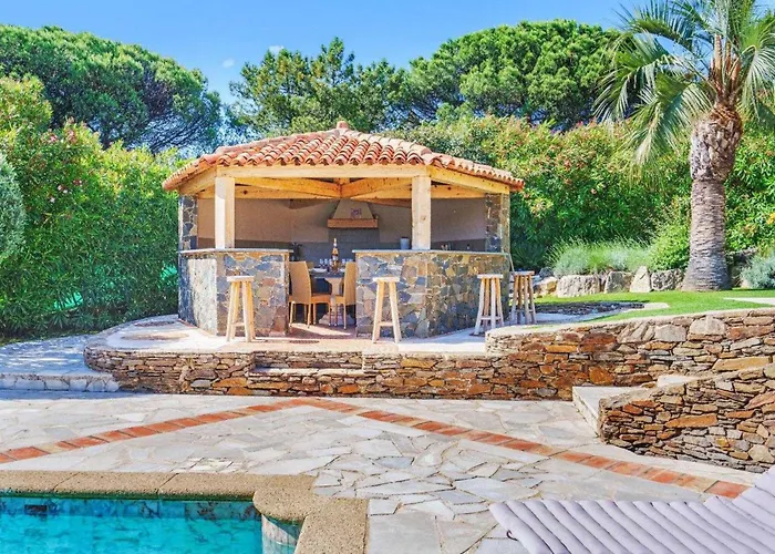 A C House With Pool & 3br 8p Gassin Apartment *