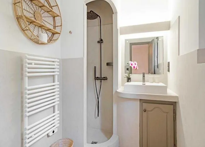 Apartment A C House With Pool & 3br 8p Gassin *