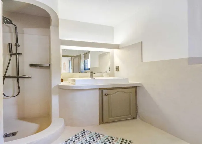 Apartamento A C House With Pool & 3br 8p Gassin