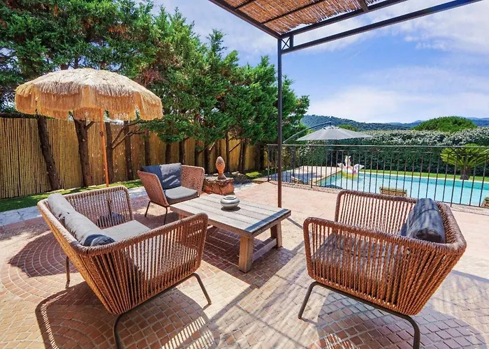 A C House With Pool & 3br 8p Gassin Apartamento *